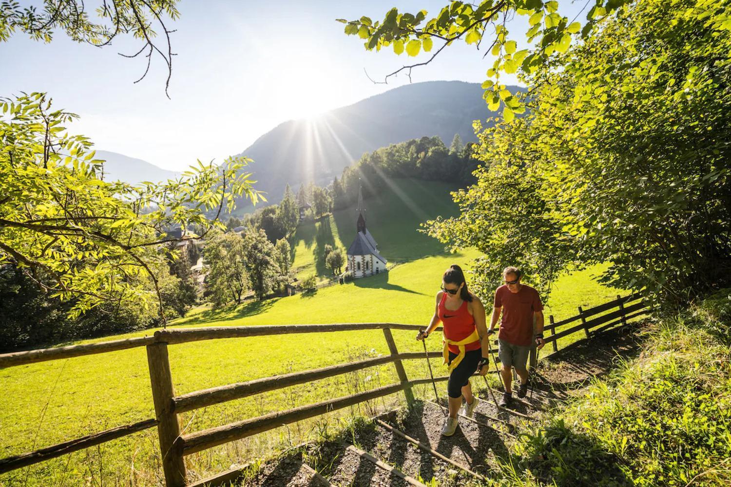 Hotel Die Post Bad Kleinkirchheim Eksteriør billede